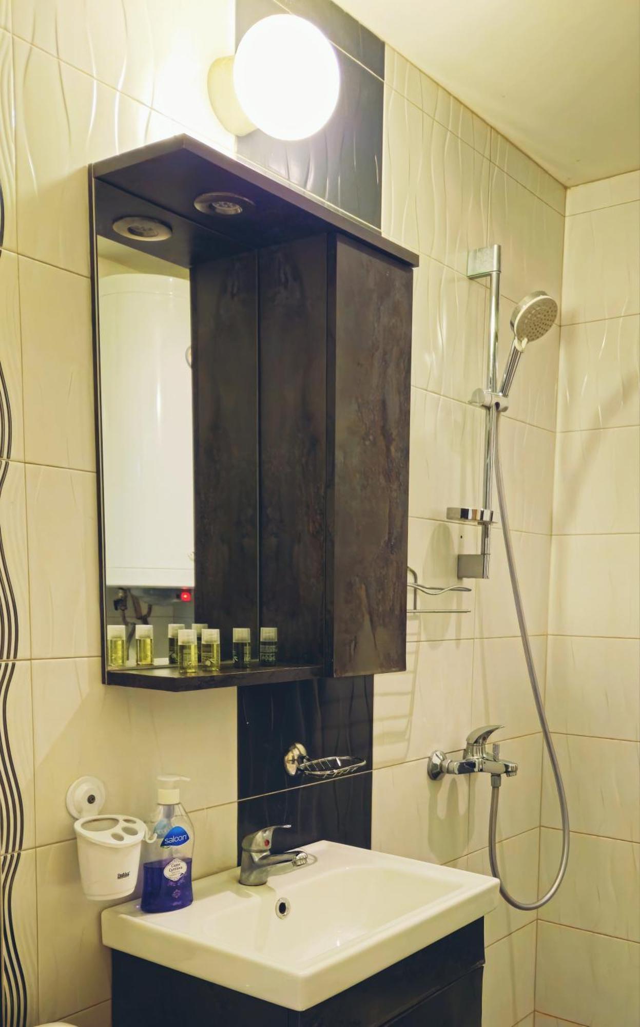 וארנה Semiramida Central Studio מראה חיצוני תמונה